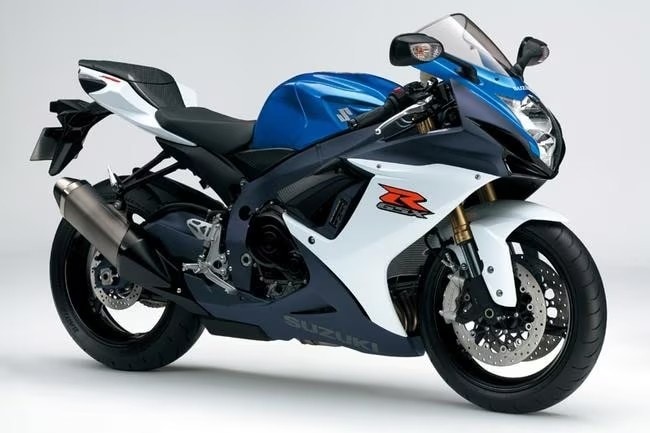 Suzuki GSX-R: la storia della supersportiva più longeva di sempre